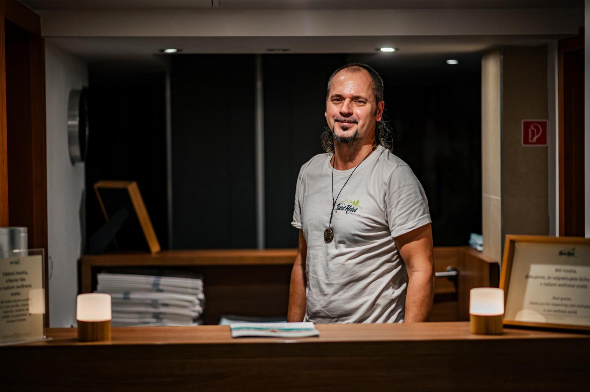 Sport Hotel *** โดโนวาลี ภายนอก รูปภาพ